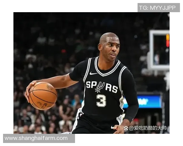 克里斯保罗:从篮球天才到职业生涯巅峰的传奇旅程 克里斯保罗:从篮球天才到职业生涯巅峰的传奇旅程