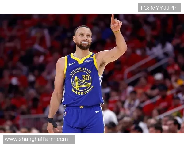 勇士与太阳激战12月4日球迷期待精彩对决与巅峰时刻 勇士与太阳激战12月4日球迷期待精彩对决与巅峰时刻