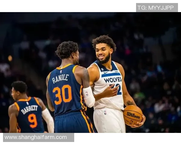 卡尔安东尼唐斯如何在NBA赛场上展现统治力与领导魅力