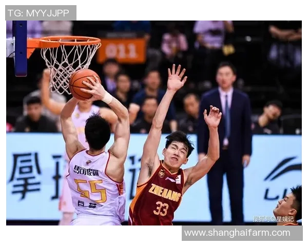 吴前的篮球之路:从青涩少年到CBA明星的成长故事 吴前的篮球之路:从青涩少年到CBA明星的成长故事