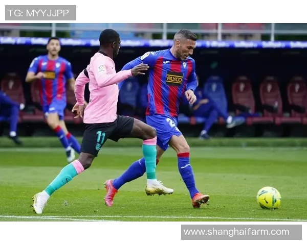 巴塞罗那对阵埃瓦尔精彩赛事直播全程回顾与分析